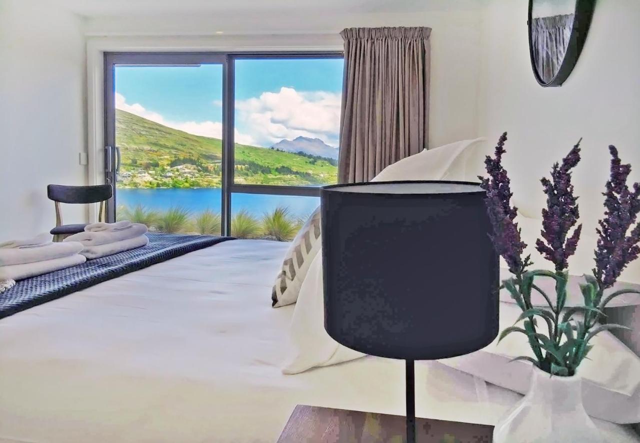 Executive Living In Bluewater Lejlighed Queenstown Eksteriør billede